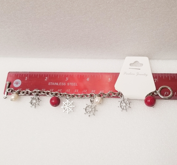 NWT, Fashion Jewelry Nautical Charm Bracelet - Picture 6 of 7